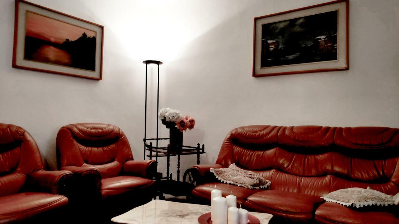 Casa Lory Apartment Местре Екстериор снимка
